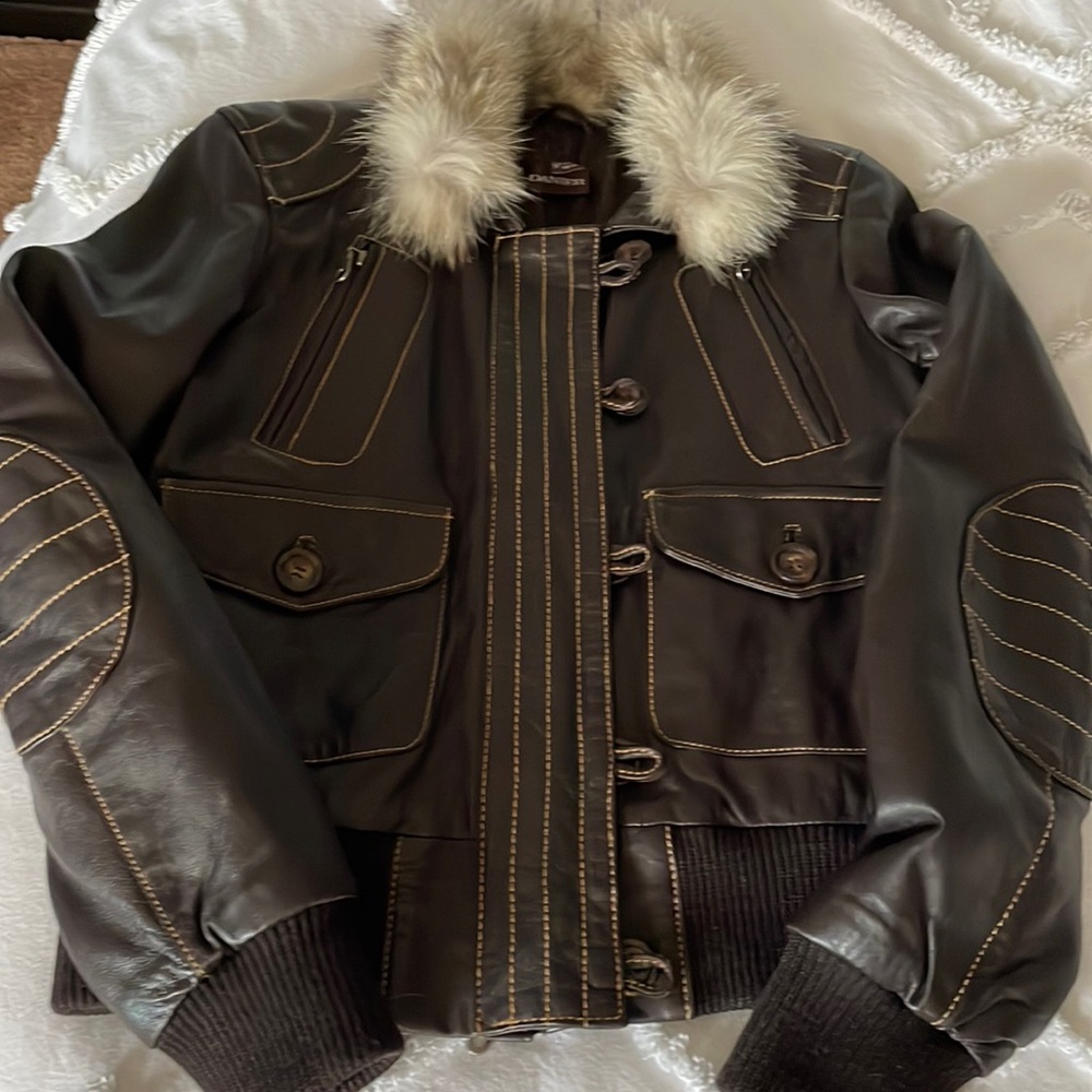 Danier Fox Collar Leather Bomber Jacket XS